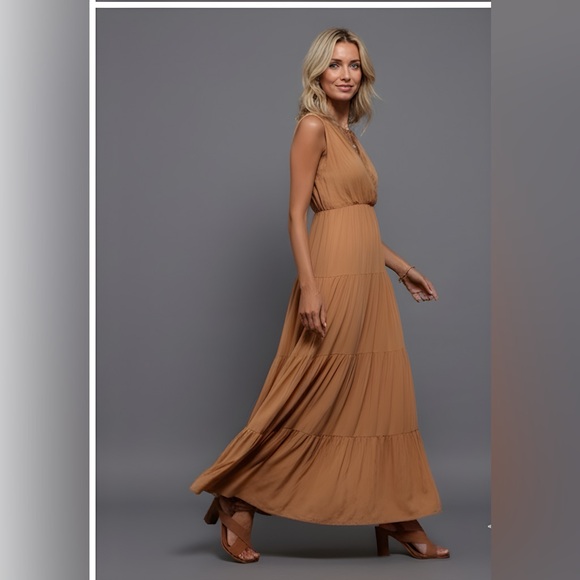 Boho Lace Trim Layered Hem Dress. - Picture 5 of 7